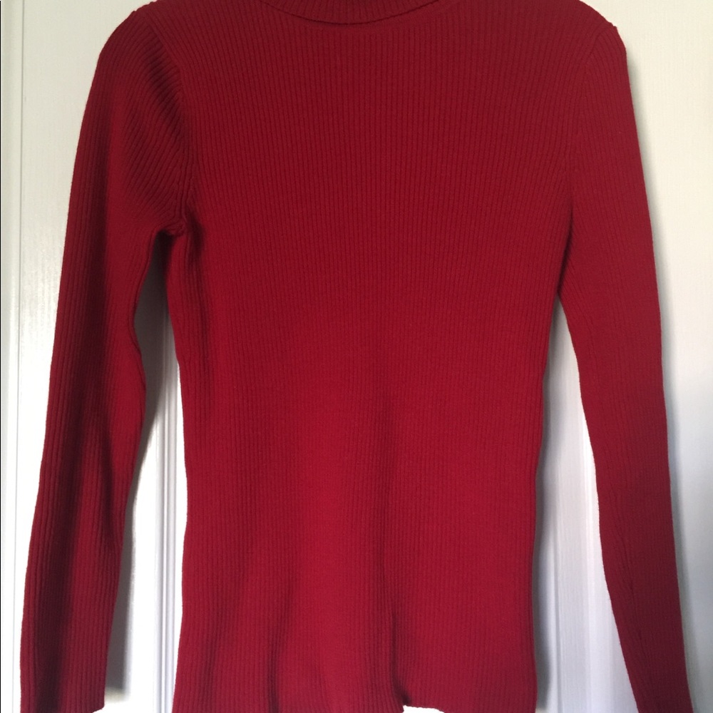 Sweater - Picture 3 of 4